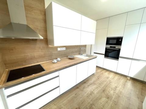 Prodej bytu 3+1, Zlín, Česká, 68 m2