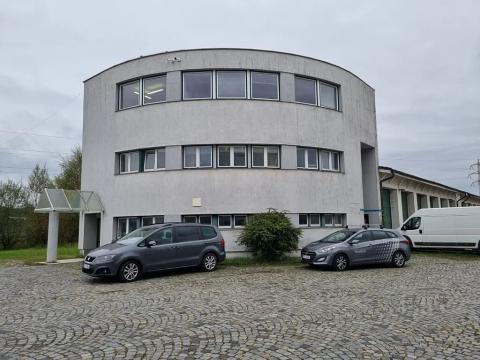 Pronájem kanceláře, Tečovice, 112 m2