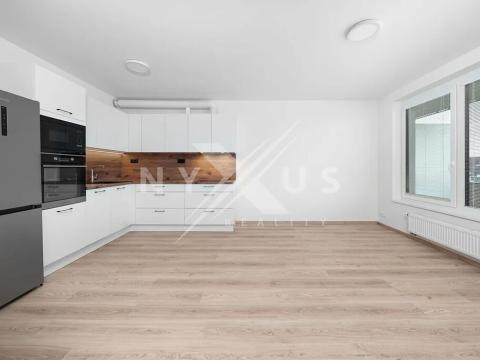 Pronájem bytu 1+kk, Praha - Dolní Měcholupy, Kardausova, 34 m2