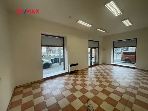 Pronájem obchodního prostoru, Praha - Libeň, Sokolovská, 34 m2