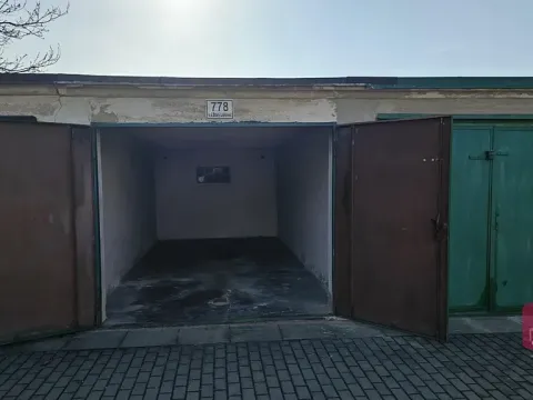 Pronájem garáže, Brno, 16 m2