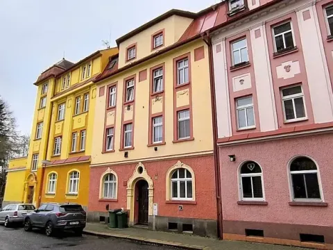 Prodej bytu 1+1, Aš, Tovární, 35 m2