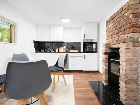 Pronájem chaty, Brno, 27 m2