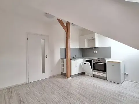 Pronájem bytu 2+kk, Praha - Vokovice, Na dlouhém lánu, 40 m2