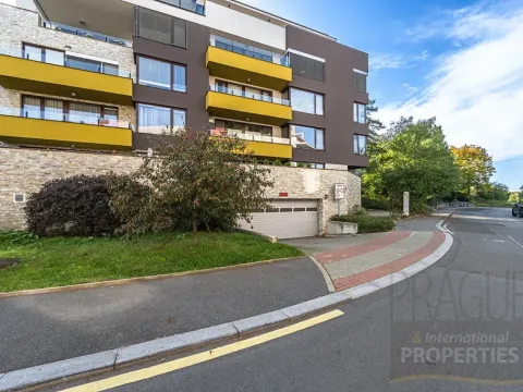 Prodej bytu 3+kk, Praha - Radlice, U Dívčích hradů, 89 m2