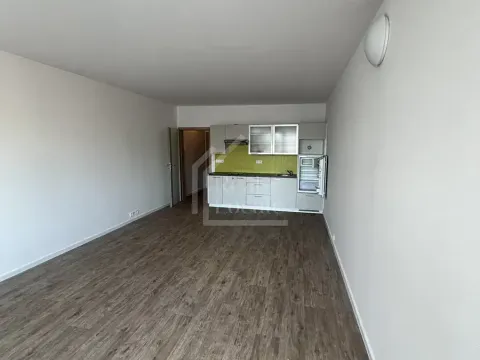 Pronájem bytu 1+kk, Praha - Vršovice, Pod soutratím, 37 m2