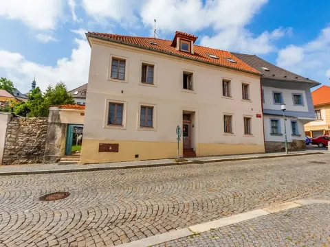 Prodej činžovního domu, Kutná Hora, Jánské náměstí, 245 m2