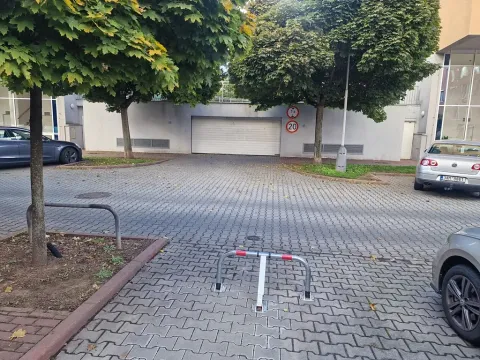 Prodej garáže, Praha - Troja, Vřesová, 15 m2