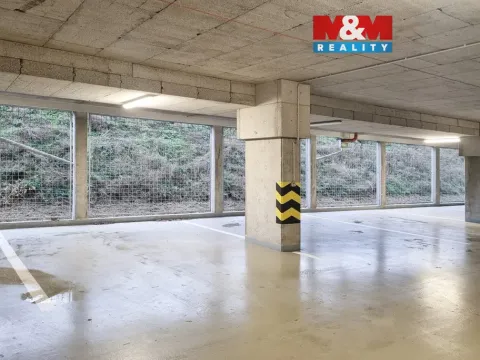 Prodej garážového stání, Praha, Čerpadlová, 33 m2