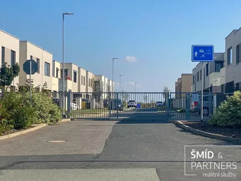 Pronájem bytu 3+kk, Kolín, Na Vršku, 69 m2