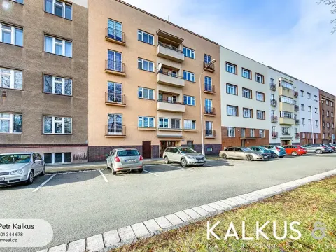 Pronájem bytu 3+kk, Hradec Králové, Smetanovo nábřeží, 75 m2