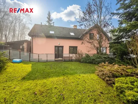 Pronájem rodinného domu, Mirošovice, Senohrabská, 150 m2