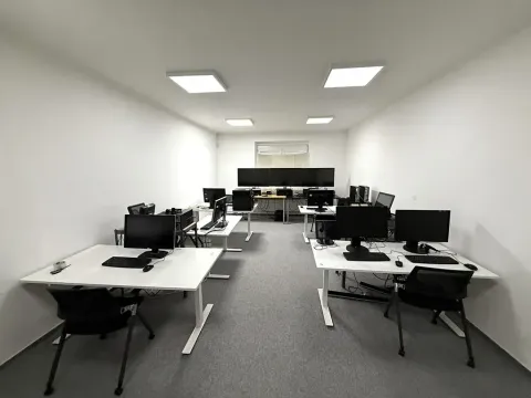 Pronájem kanceláře, Brno, Kosmákova, 38 m2