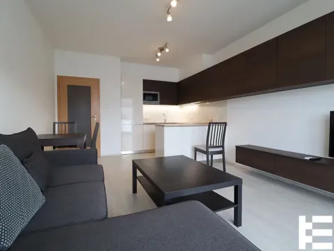 Pronájem bytu 2+kk, Praha - Modřany, Československého exilu, 48 m2