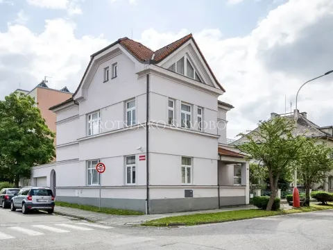 Prodej vily, Bechyně, Čechova, 660 m2