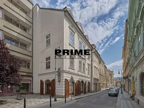 Pronájem kanceláře, Praha - Nové Město, Soukenická, 401 m2