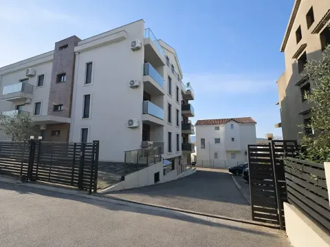 Prodej bytu 2+kk, Tivat, Černá Hora, 57 m2