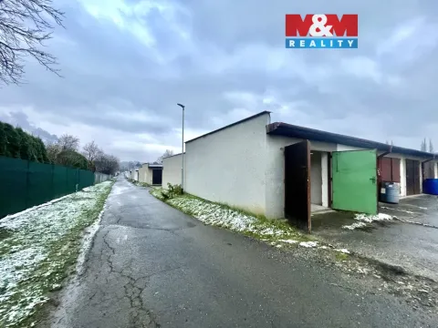 Pronájem garáže, Otrokovice, Smetanova, 22 m2