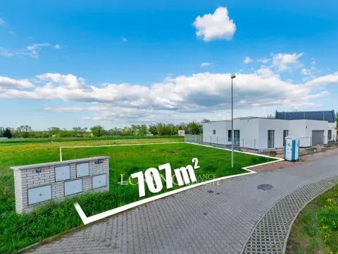 Prodej pozemku, Praha - Kbely, Ponikelská, 707 m2