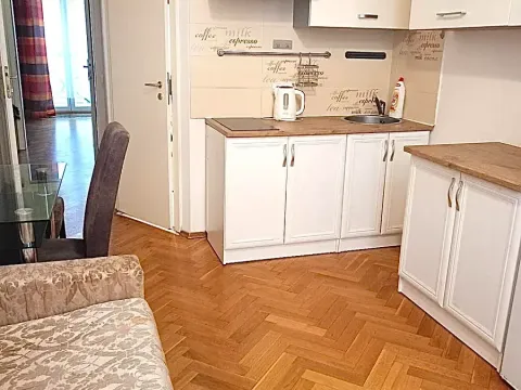Pronájem bytu 2+kk, Praha - Žižkov, Orebitská, 45 m2