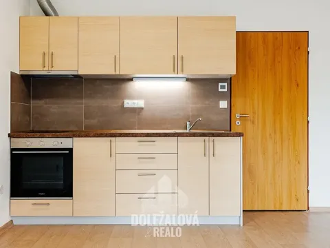 Pronájem bytu 1+kk, Třešť, Nádražní, 32 m2