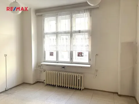 Pronájem ordinace, Praha - Bubeneč, Dejvická, 41 m2