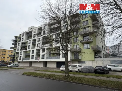 Pronájem bytu 3+kk, Pardubice - Zelené Předměstí, Boženy Vikové-Kunětické, 77 m2