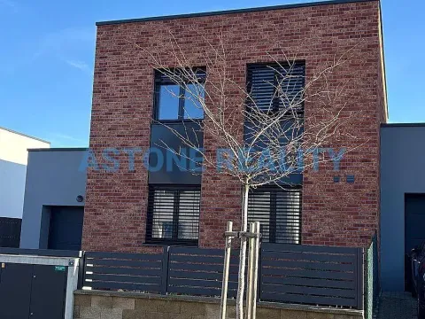 Pronájem rodinného domu, Praha - Ďáblice, Květnová, 172 m2