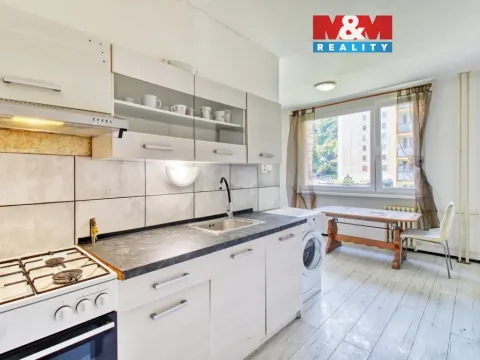 Prodej bytu 3+1, Krupka - Maršov, Karla Čapka, 79 m2