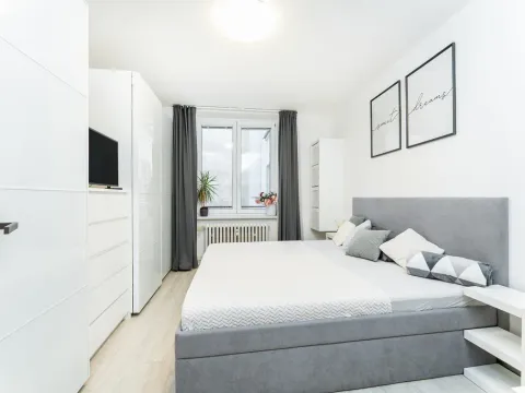 Pronájem bytu 2+1, Hradec Králové - Pražské Předměstí, U Koruny, 60 m2