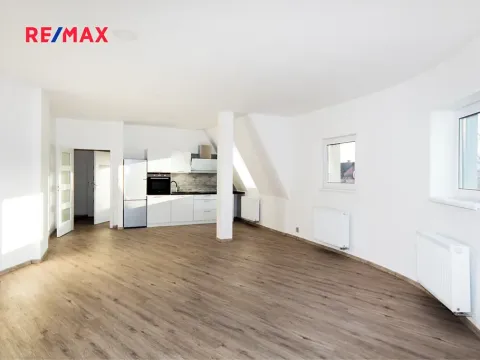 Prodej bytu 3+kk, Ústí nad Labem, náměstí Prokopa Velikého, 86 m2