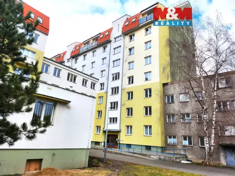 Prodej bytu 1+1, Louny, Tyršovo nám., 34 m2