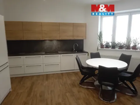 Pronájem bytu 3+1, Šumperk, Kozinova, 132 m2