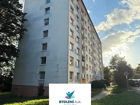 Prodej bytu 1+1, Krupka, Karla Čapka, 36 m2