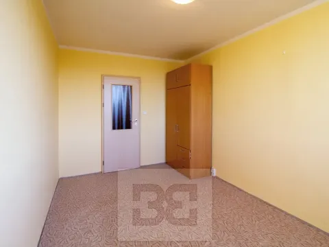 Pronájem bytu 2+kk, Praha - Kobylisy, Kyselova, 45 m2