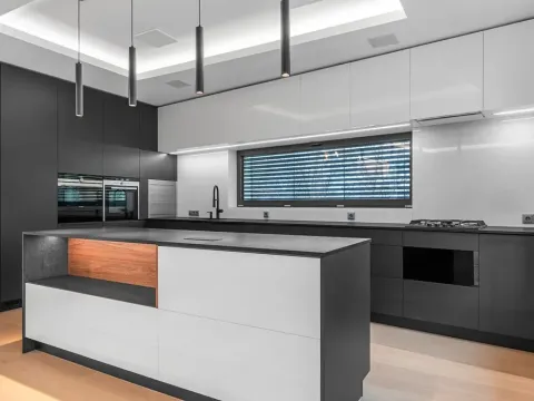 Pronájem bytu 6+kk a větší, Dolní Břežany, U Zámku, 237 m2