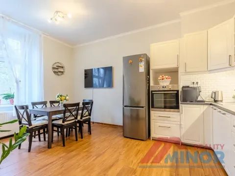 Prodej bytu 3+1, Slaný, Ouvalova, 94 m2