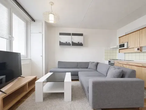 Pronájem bytu 2+kk, Otrokovice, SNP, 37 m2