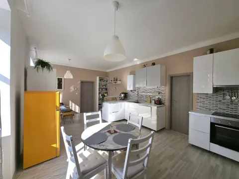 Prodej bytu 2+kk, Olomouc, Šmeralova, 53 m2