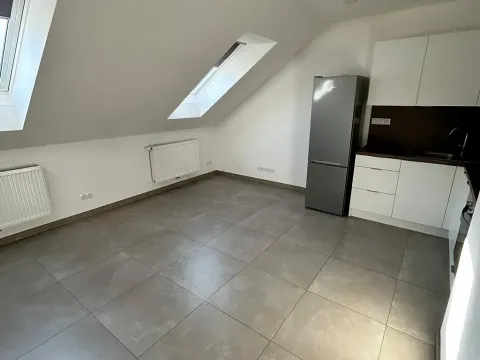 Pronájem bytu 2+kk, Kolín, Sokolská, 44 m2