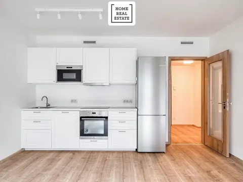 Pronájem bytu 2+kk, Praha - Vysočany, Kolbenova, 55 m2