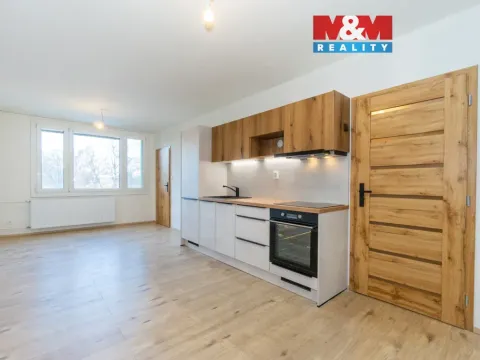 Prodej bytu 2+kk, Pardubice, K Polabinám, 73 m2