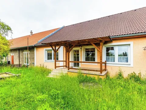 Prodej rodinného domu, Horní Skrýchov, 230 m2