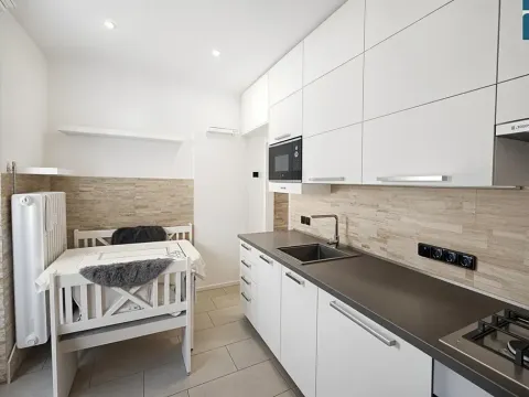 Pronájem bytu 3+1, Praha - Braník, Žalmanova, 67 m2