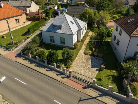 Prodej rodinného domu, Zlín - Kostelec, Lešenská, 200 m2