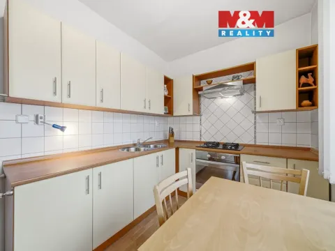 Prodej bytu 2+1, Uničov, Nerudova, 53 m2