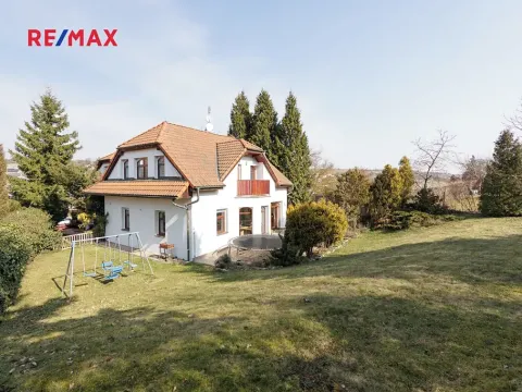 Prodej bytu 6+kk a větší, Tuchoměřice, Ke Statenicím, 347 m2