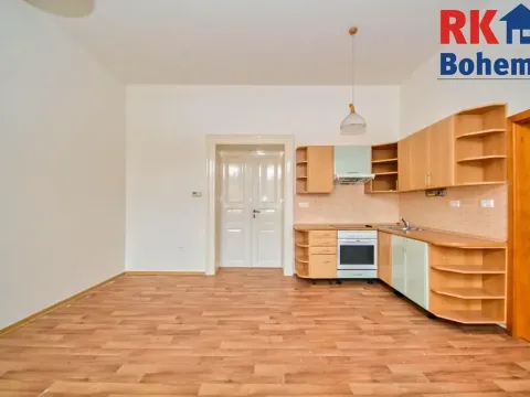 Pronájem bytu 2+kk, Český Brod, nám. Arnošta z Pardubic, 49 m2