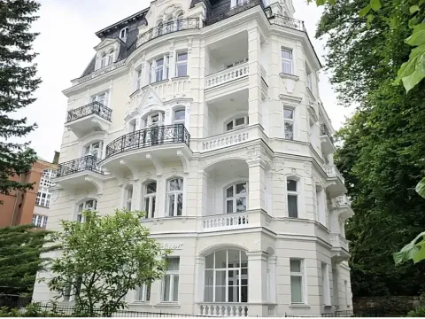 Prodej bytu 3+1, Karlovy Vary, Krále Jiřího, 154 m2