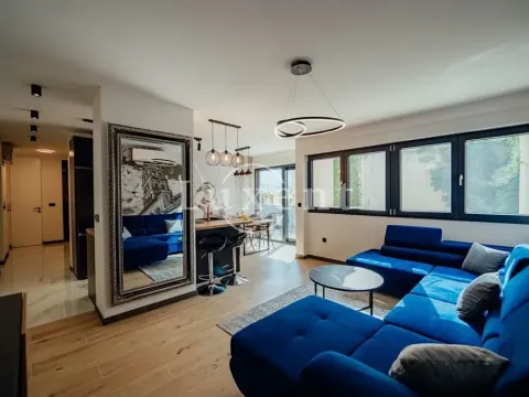 Prodej bytu 3+kk, Split, Chorvatsko, 66 m2